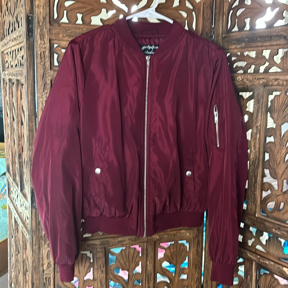 Burgundy Bomber Juniors size L